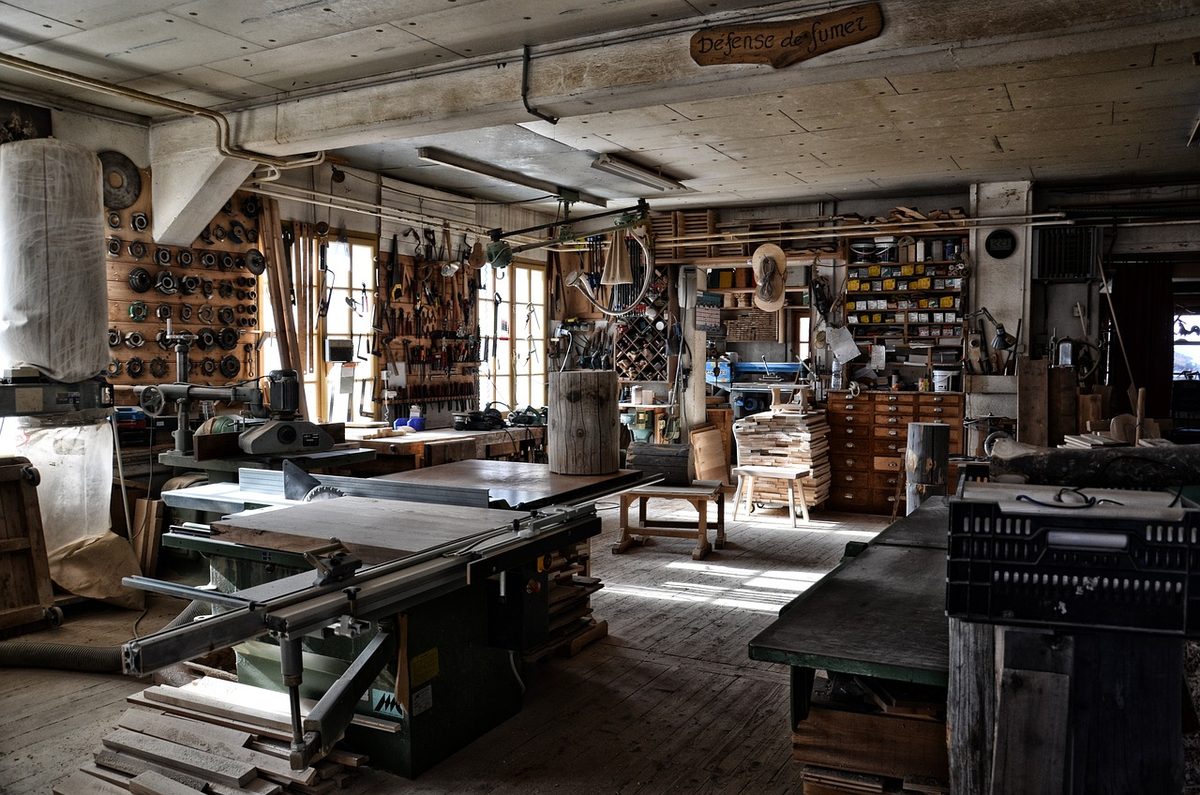 Woodworking shop with saws and workbenches (Florida carpentry contractor insurance)